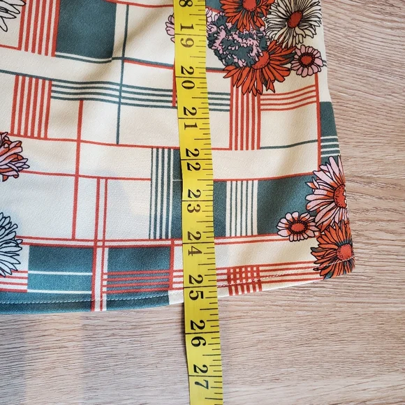 Modcloth Twice The Delight Silky Cream+Orange+Green Buttondown Blouse - Picture 8 of 8